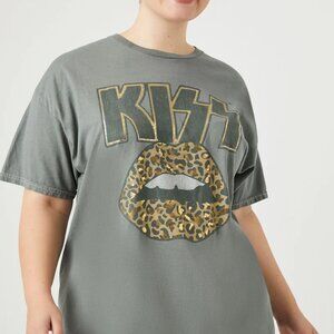 KISS Leopard Lips Graphic Tee M/L Gray Oversized Band Shirt Metallic 100% Cotton